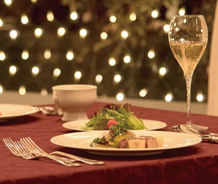 toshicenter-restaurant-kv2-pc